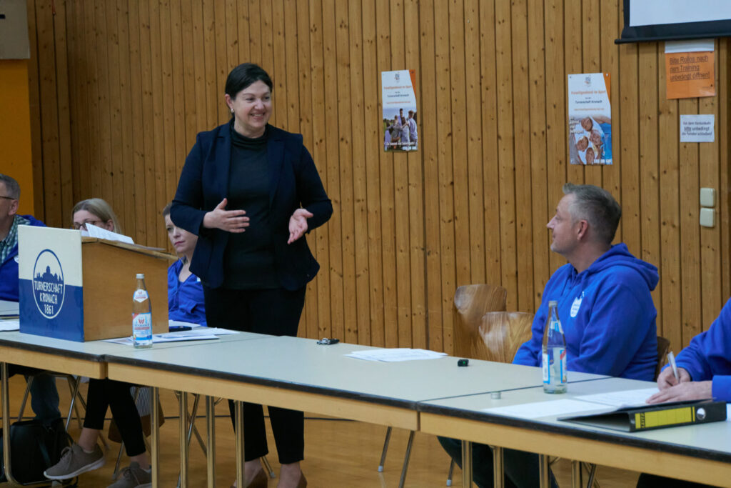 Bei der Jahreshauptversammlung war auch die Erste Bürgermeisterin der Stadt, Angela Hofmann, anwesend.